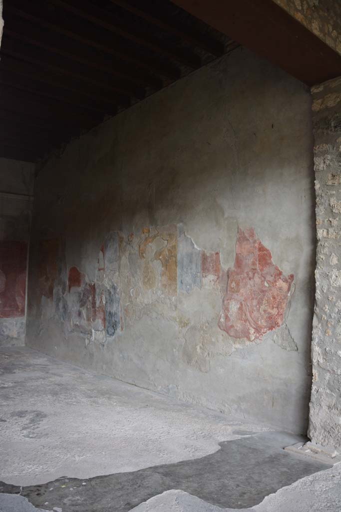 I.10.4 Pompeii. October 2017. Room 12, east wall.
Foto Annette Haug, ERC Grant 681269 DCOR.

