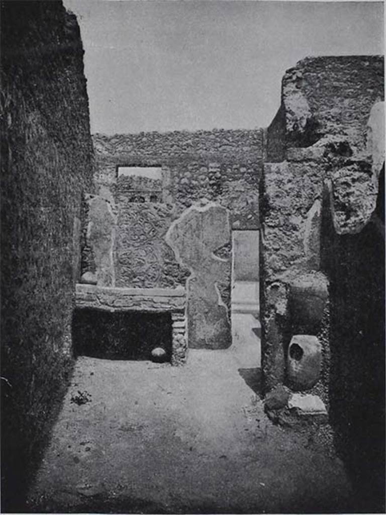 I.10.8 Pompeii. 1934. Room 9, looking north to kitchen area
See Notizie degli Scavi di Antichit, 1934, p. 315, fig. 27.
