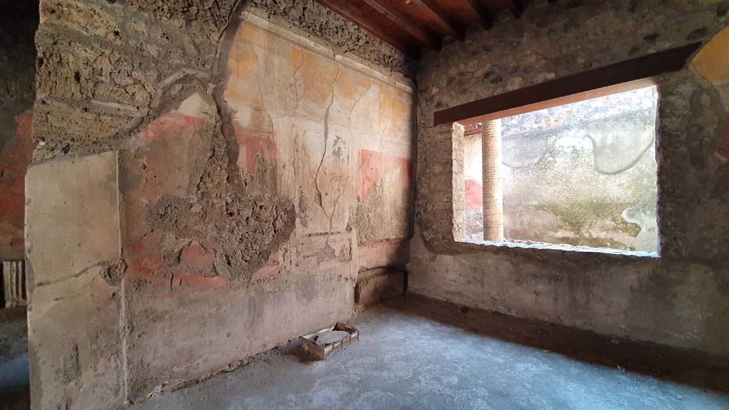 I.12.3 Pompeii. July 2021. Room 3, looking towards east and south wall.
Foto Annette Haug, ERC Grant 681269 DÉCOR


