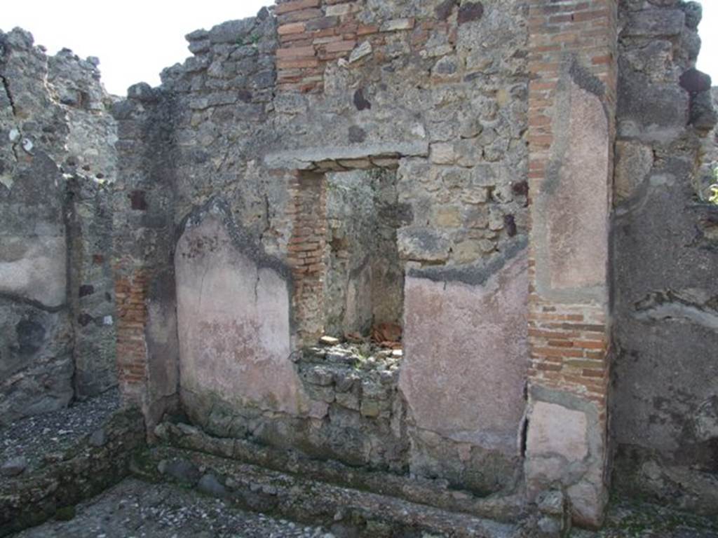 VI.5.17 Pompeii. March 2009.  West wall of atrium area, with window to room behind.