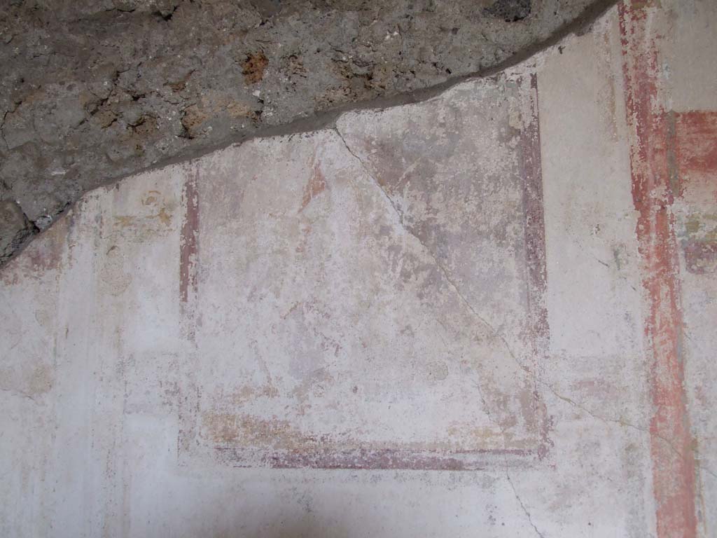 VI.7.18 Pompeii. December 2006. Remains of central painting on south wall of oecus/cubiculum to south of peristyle.
According to Bragantini, this painting was of a Satyr and a feminine figure.
See Bragantini, de Vos, Badoni, 1983. Pitture e Pavimenti di Pompei, Parte 2. Rome: ICCD. (p.150)

