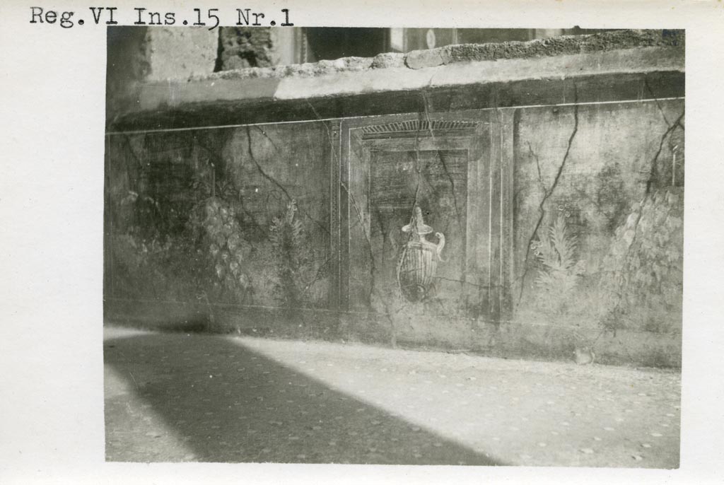 VI.15.1 Pompeii. Pre-1937-39. Painted wall decoration from under window in north-east corner of peristyle. 
Photo courtesy of American Academy in Rome, Photographic Archive. Warsher collection no. 692.

