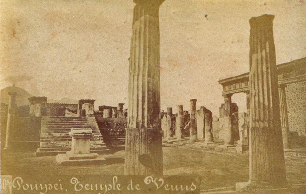 VII.7.32 Pompeii. Undated 19th Century photograph. Looking north from entrance doorway. Photo courtesy of Drew Baker.