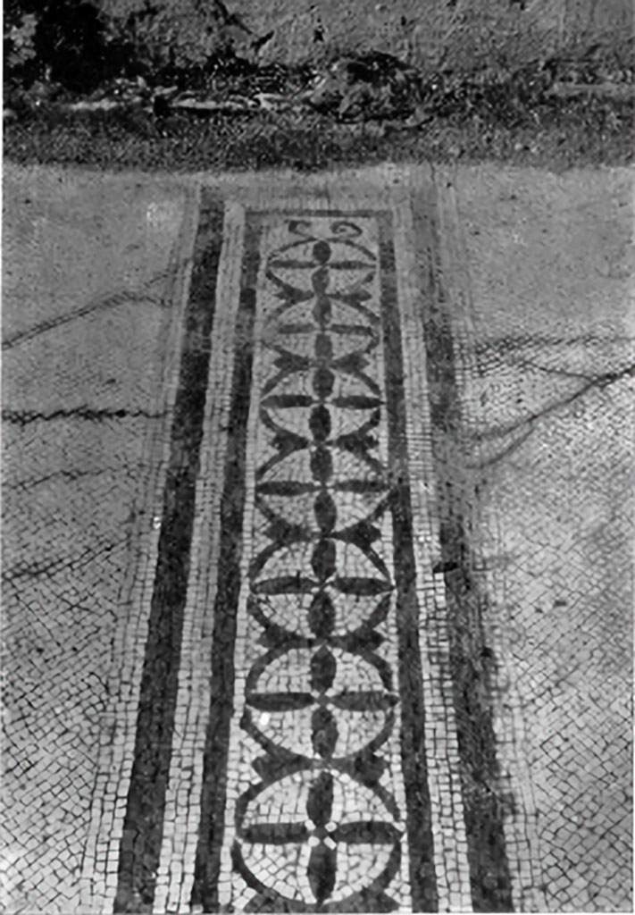 VIII.2.34 Pompeii. c.1930. Room ‘11’, narrow band of black and white mosaic found in a lower room.
See Blake, M., (1930). The pavements of the Roman Buildings of the Republic and Early Empire. Rome, MAAR, 8, (p.108, & Pl.46, tav.7).
