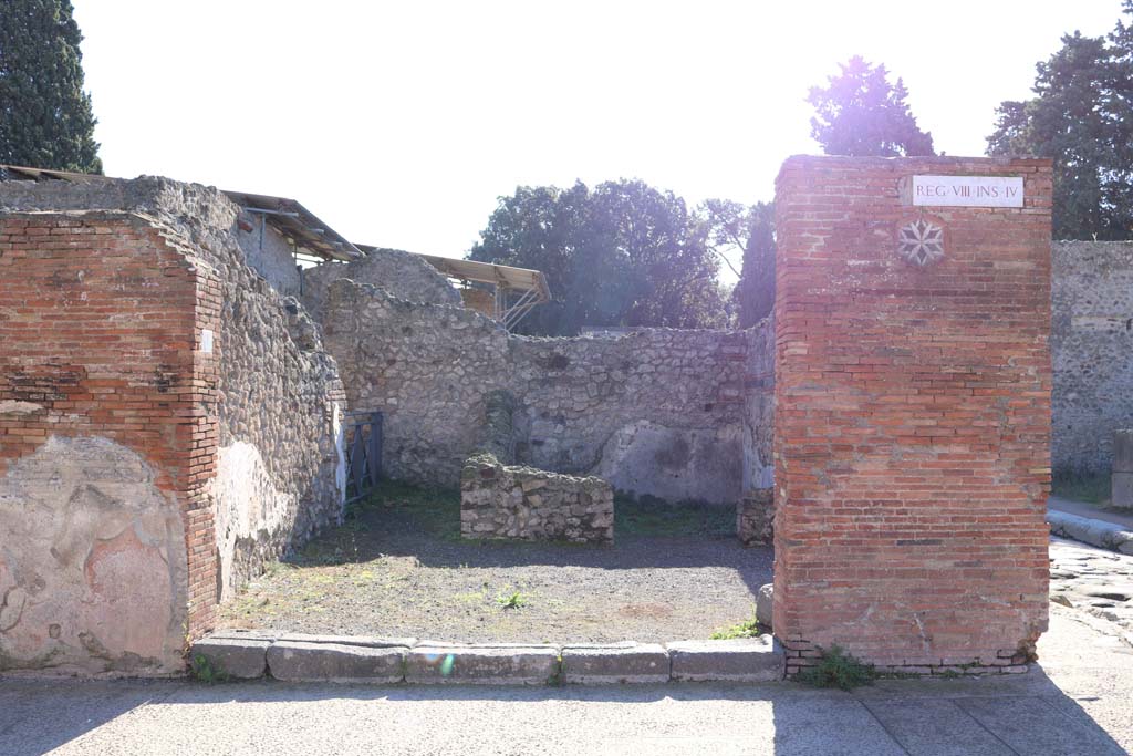 VIII.4.1 Pompeii. December 2018. Looking south to entrance doorway. Photo courtesy of Aude Durand.