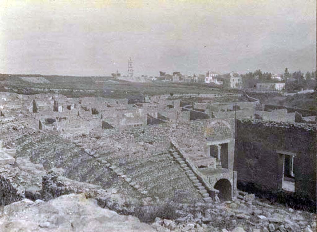 VIII.7.19 Pompeii. 5th June 1925. Looking south-east. Photo courtesy of Rick Bauer.