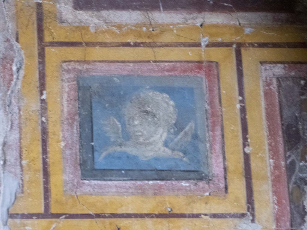 Oplontis Villa of Poppea, September 2017. Room 14, detail from above doorway on east wall.
Foto Annette Haug, ERC Grant 681269 DÉCOR.
