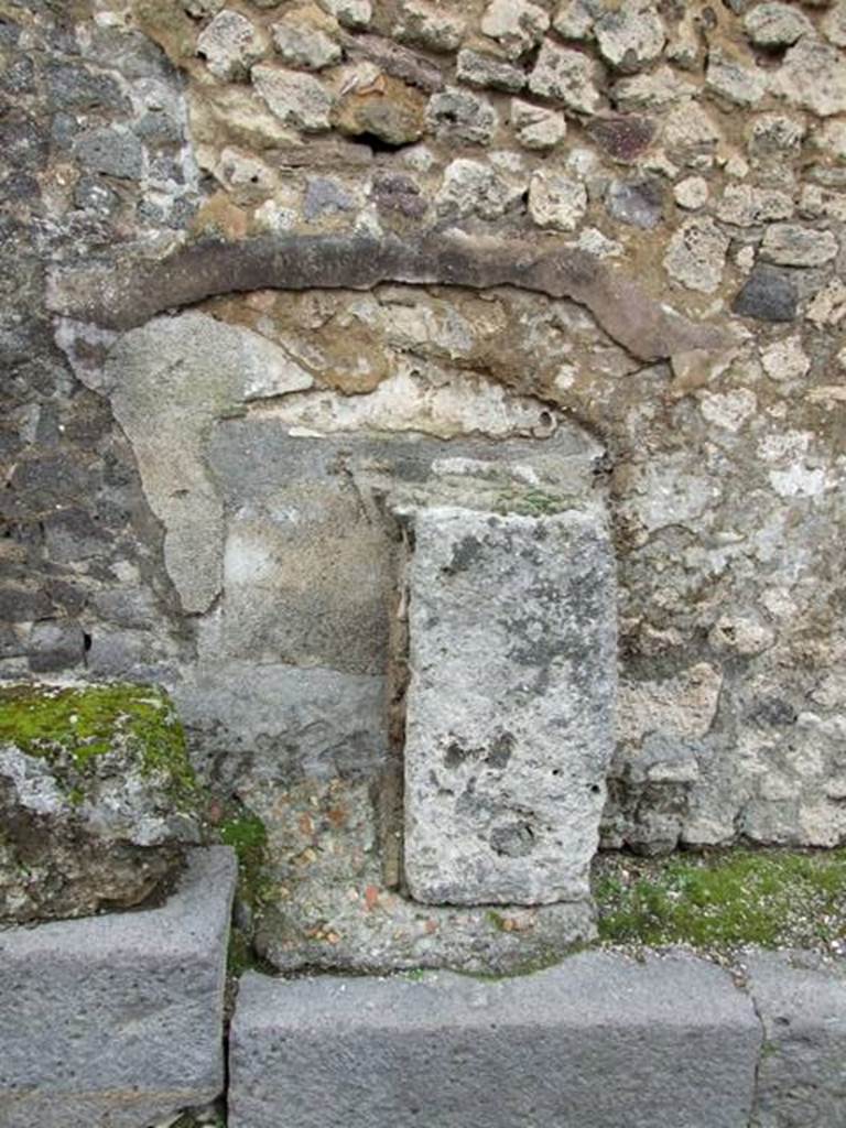 VI.12.6 Pompeii street altar. March 2009. Northern half of the street altar in situ.