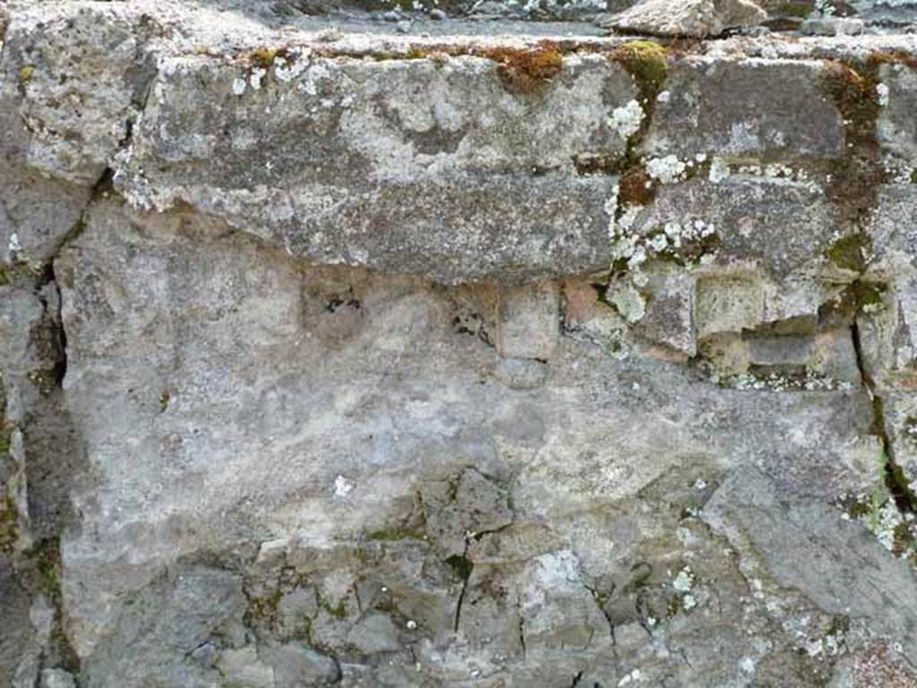 IX.8.1 Pompeii. May 2010. Detail of north front façade, east end.