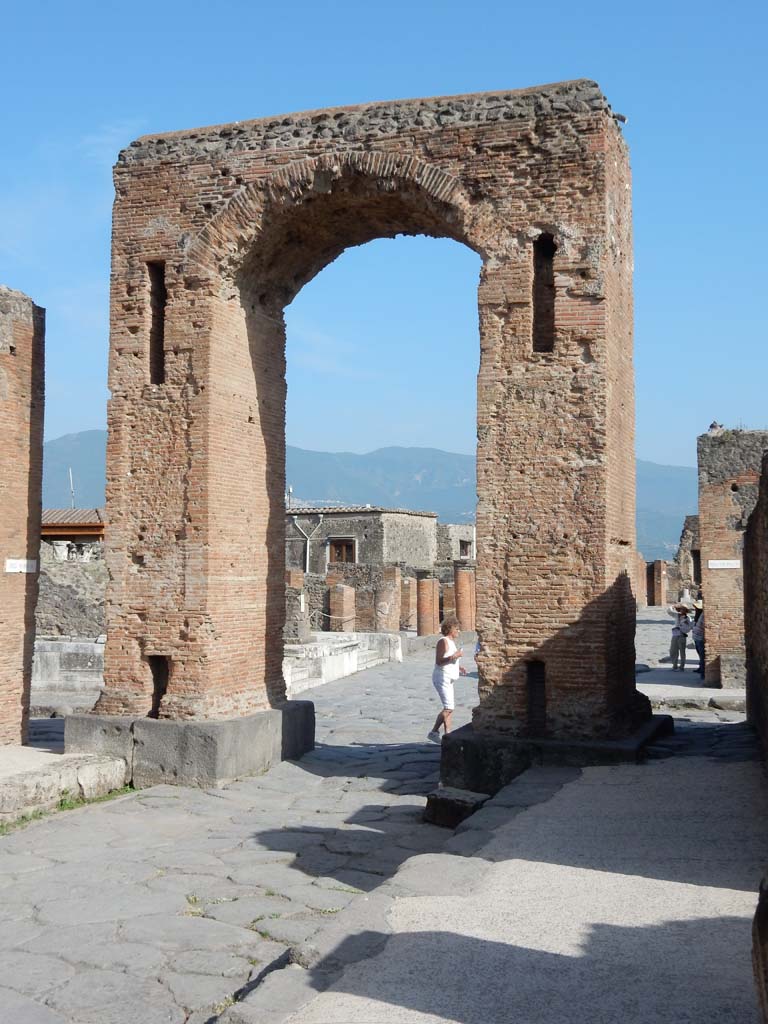 Arch of Caligula. June 2019. 
Looking south-east through arch, from Via Mercurio. Photo courtesy of Buzz Ferebee.