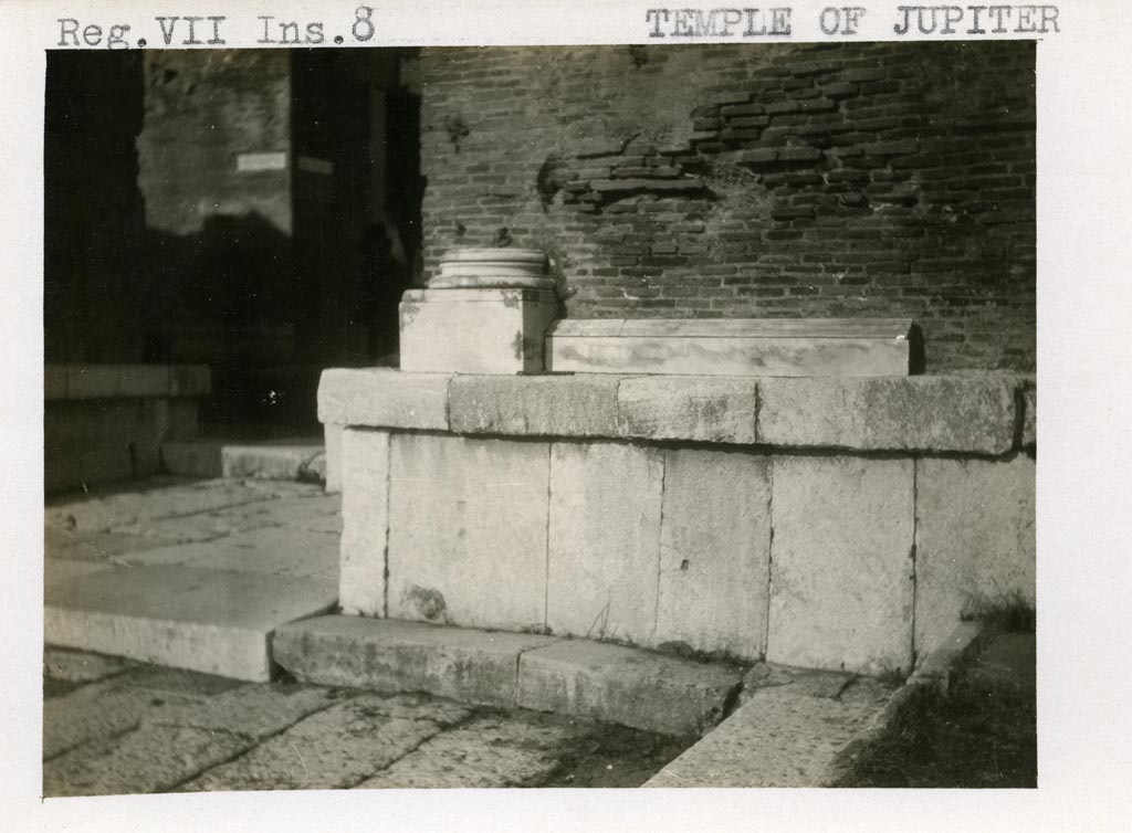 Arch at north-east end of the Forum, VII.8 Pompeii. Pre-1937-39. Detail from south side, on the right of the arch. 
Photo courtesy of American Academy in Rome, Photographic Archive. Warsher collection no. 1113.