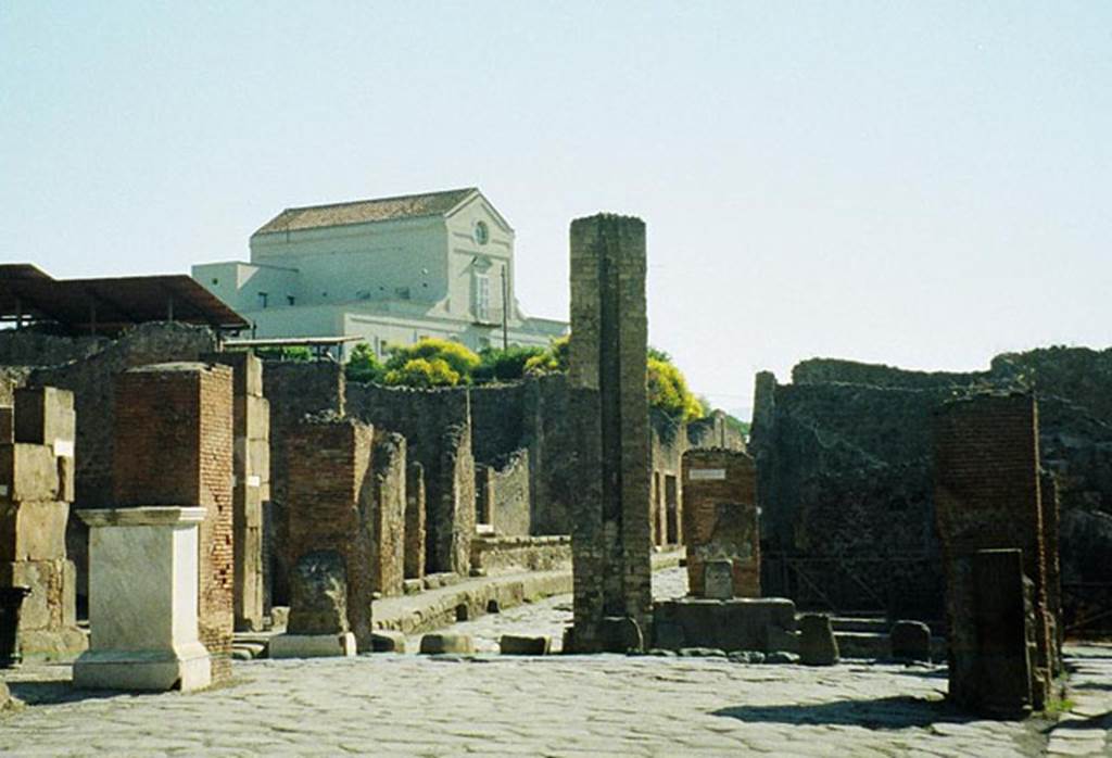 Arch of Marcus Holconius Rufus. June 2010. Site of arch at Holconius’ crossroads. Photo courtesy of Rick Bauer.