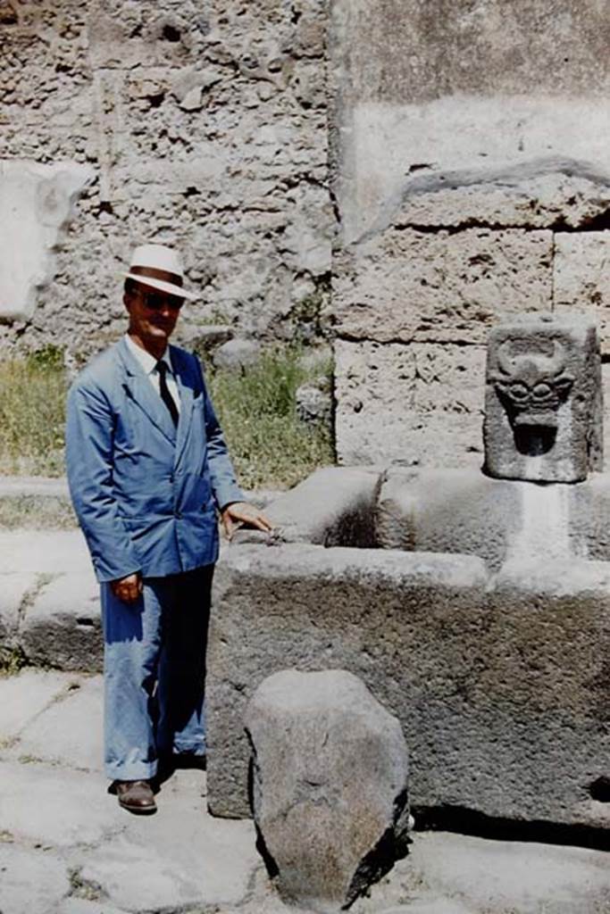Fountain outside VI.13.7, Pompeii. 1961. Looking north. Photo by Stanley A. Jashemski.
Source: The Wilhelmina and Stanley A. Jashemski archive in the University of Maryland Library, Special Collections (See collection page) and made available under the Creative Commons Attribution-Non Commercial License v.4. See Licence and use details.
J61f0840