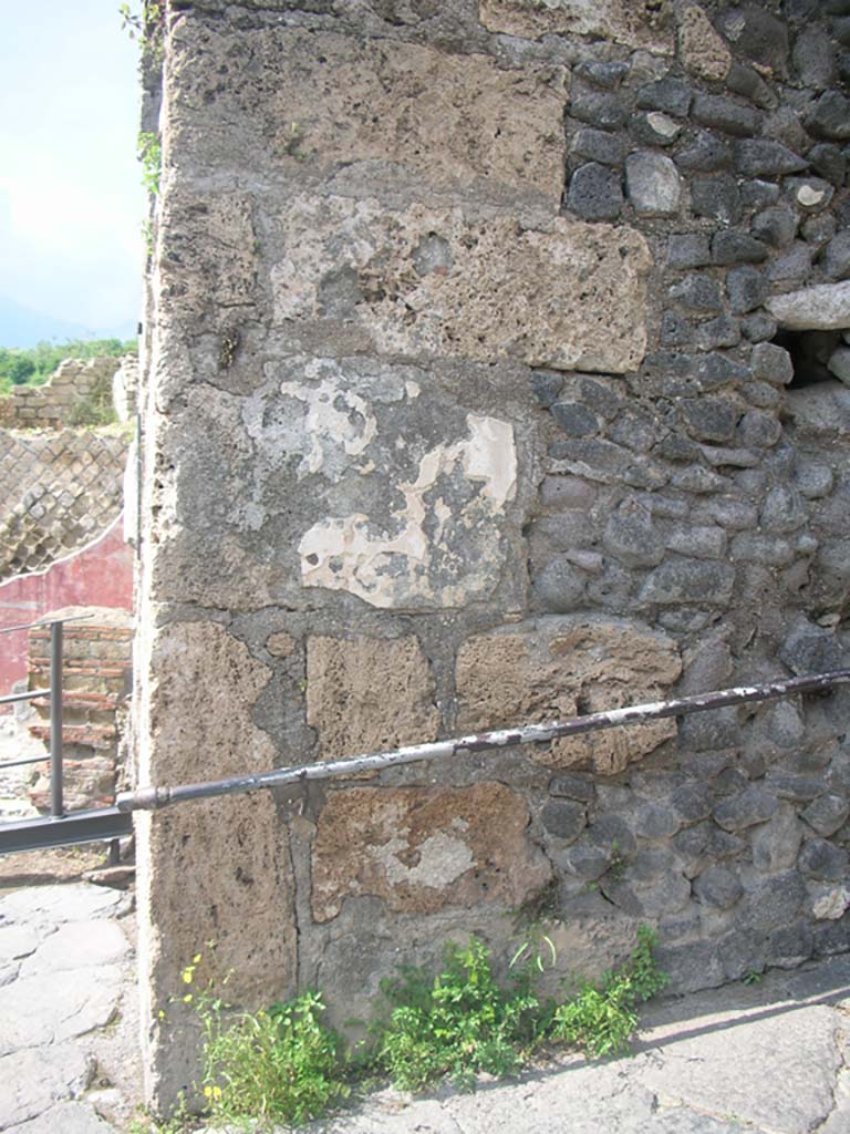 Porta Marina, Pompeii. May 2011. 
North wall at west end of larger tunnel for goods and animals.  Photo courtesy of Ivo van der Graaff.