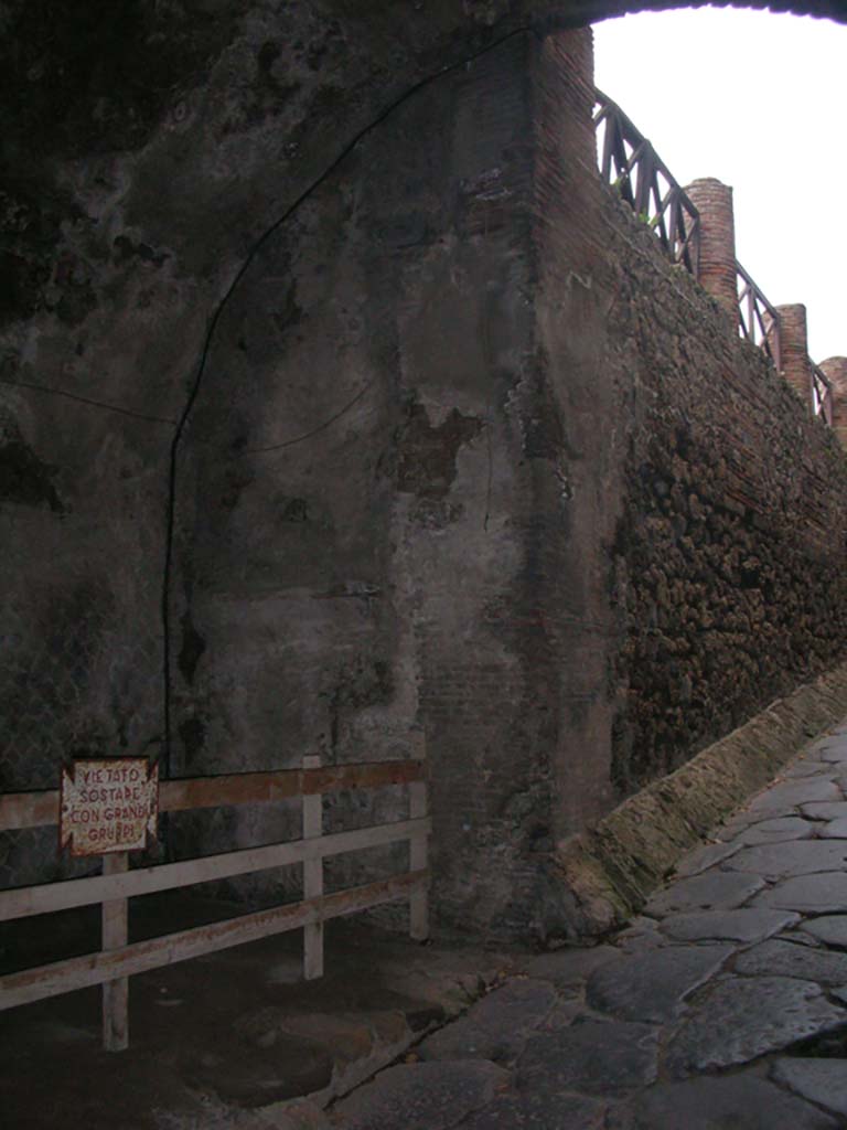 Porta Marina, Pompeii. May 2011. 
Looking east along north wall of wider tunnel. Photo courtesy of Ivo van der Graaff.