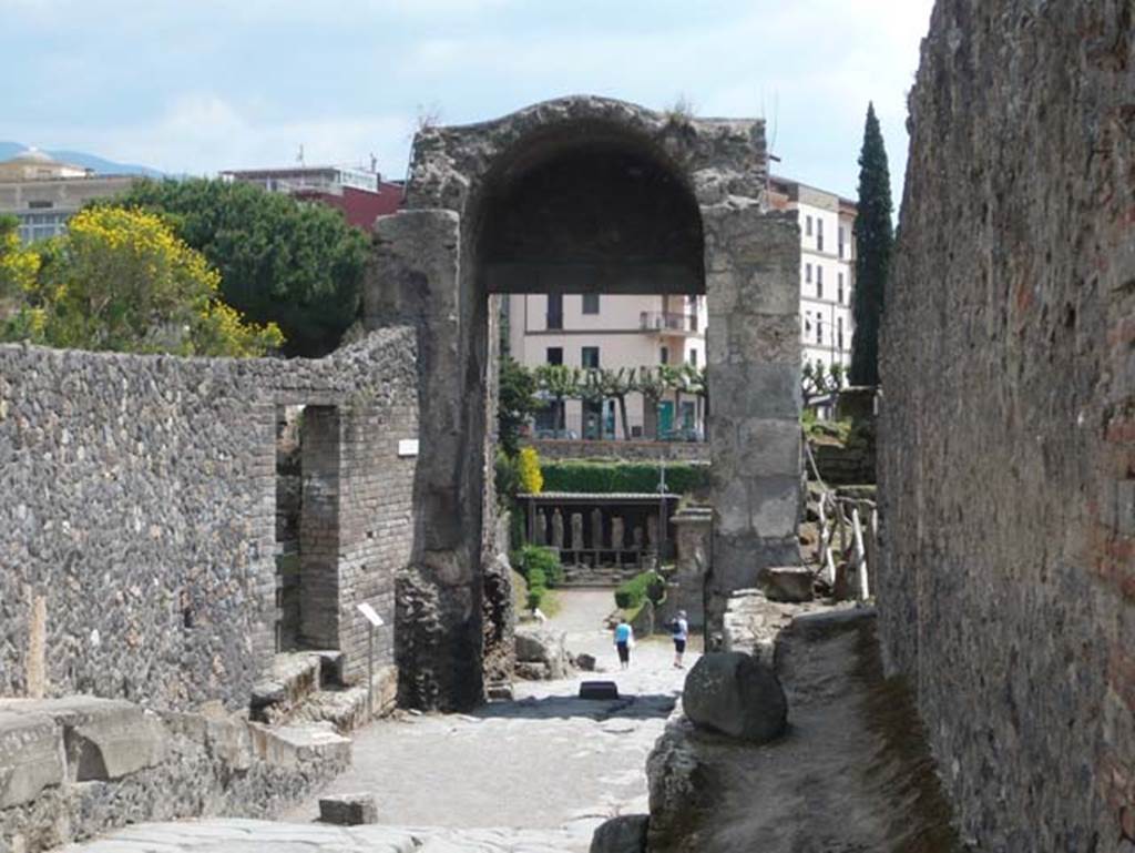 Pompeii Porta Nocera. May 2015. North side of Porta Nocera.
Photo courtesy of Buzz Ferebee.
