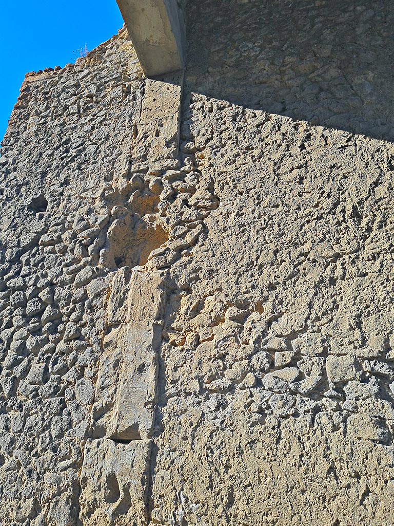 Porta di Nocera or Nuceria Gate, Pompeii. October 2024.  
Upper south end of west wall. Photo courtesy of Giuseppe Ciaramella.