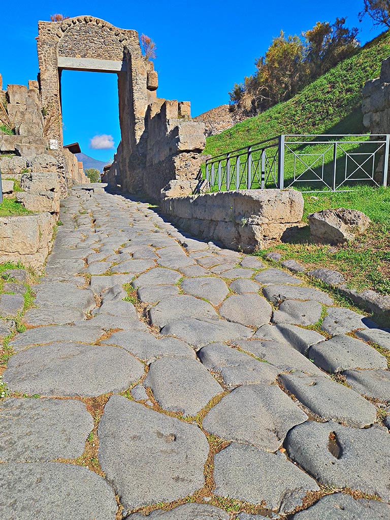 Porta di Nocera or Nuceria Gate, Pompeii. October 2024.
Looking north towards east side of Gate. Photo courtesy of Giuseppe Ciaramella.