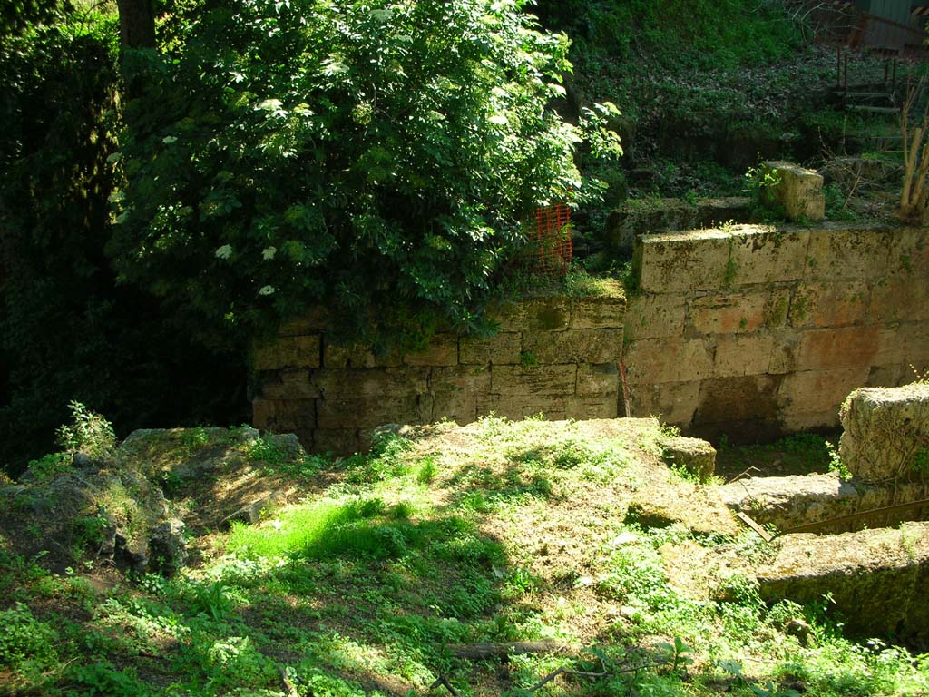 Porta Stabia, Pompeii. May 2010. 
Looking towards west wall of gate, from upper east side of gate. Photo courtesy of Ivo van der Graaff.