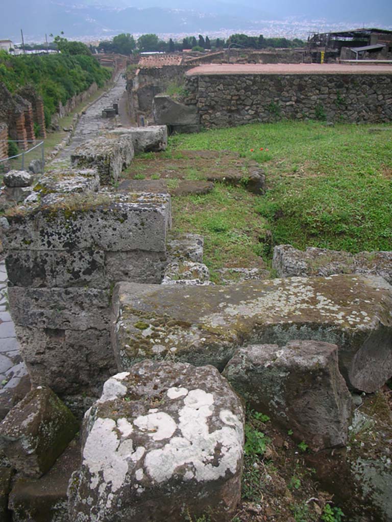 Vesuvian Gate Pompeii. May 2010. 
South-east corner of upper area, looking south. Photo courtesy of Ivo van der Graaff