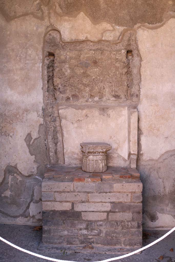 VIII.2.16 Pompeii. December 2018. 
Looking towards south wall with household shrine. Photo courtesy of Aude Durand.