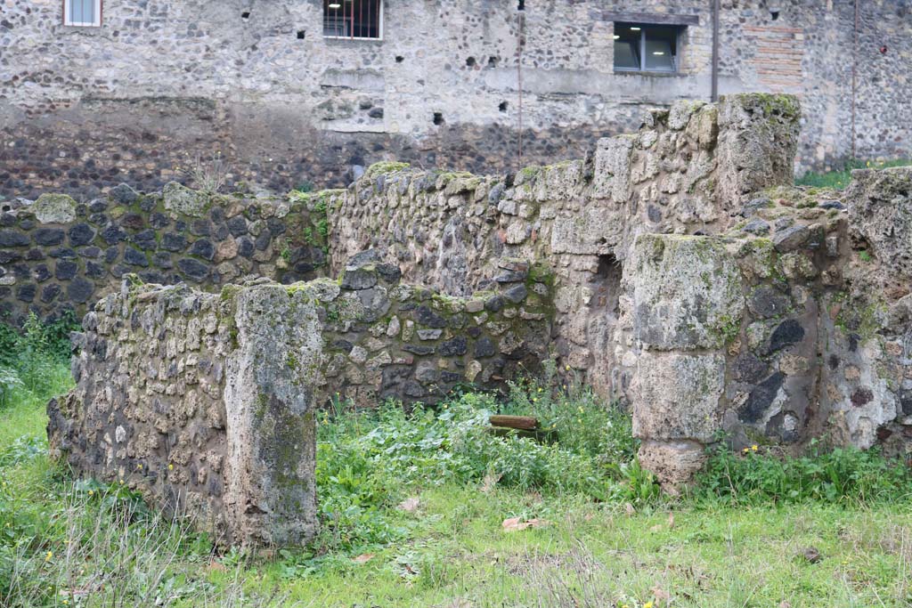 VIII.7.10 Pompeii. December 2018. 
Looking towards rear room, with a niche/recess in the north wall. Photo courtesy of Aude Durand.