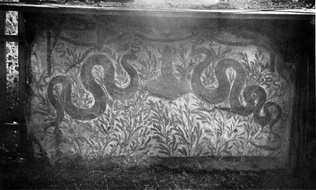 VI.16.40 Pompeii. 1930s. Lararium on west wall. 
See Boyce G. K., 1937. Corpus of the Lararia of Pompeii. Rome: MAAR 14. (p.59, no.230, and Pl.27,1)