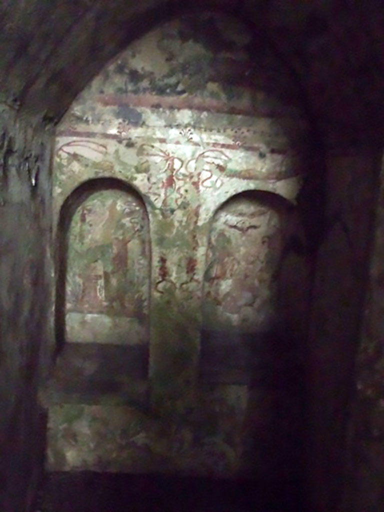 VII.2.20 Pompeii. December 2007. Sacellum with two niches.
When found, each of the two niches were provided with two lamps. The niche with the Genius also had its own terracotta altar.
Five other lamps were suspended from nails driven into the walls of the room.