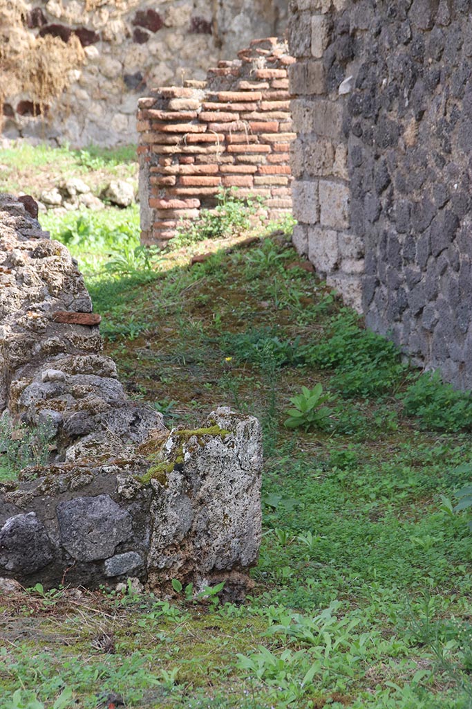 I.2.3 Pompeii. October 2024. 
Looking east along corridor leading to garden and rear rooms. Photo courtesy of Klaus Heese.