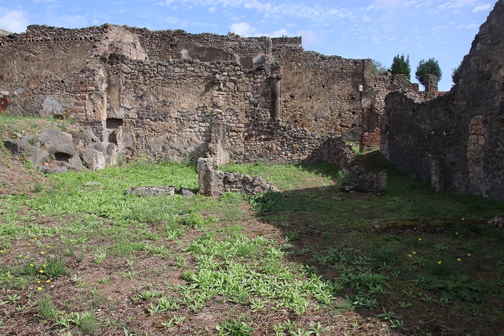 I.2.3 Pompeii. October 2024. Looking east across atrium. Photo courtesy of Klaus Heese.