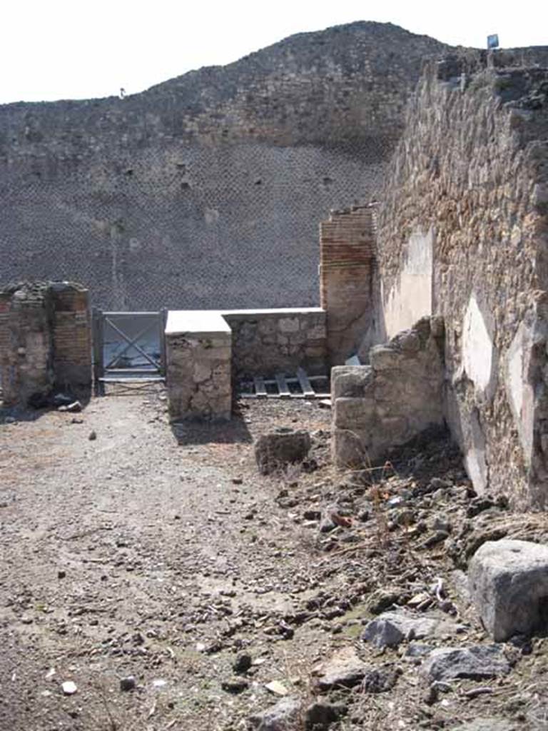 I.2.13 Pompeii. September 2010.  Looking west from rear, towards entrance on Via Stabiana. Photo courtesy of Drew Baker.