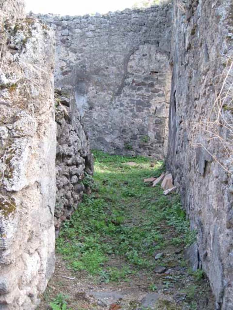 I.2.28 Pompeii. September 2010. Looking south along corridor on east side of atrium. Photo courtesy of Drew Baker.