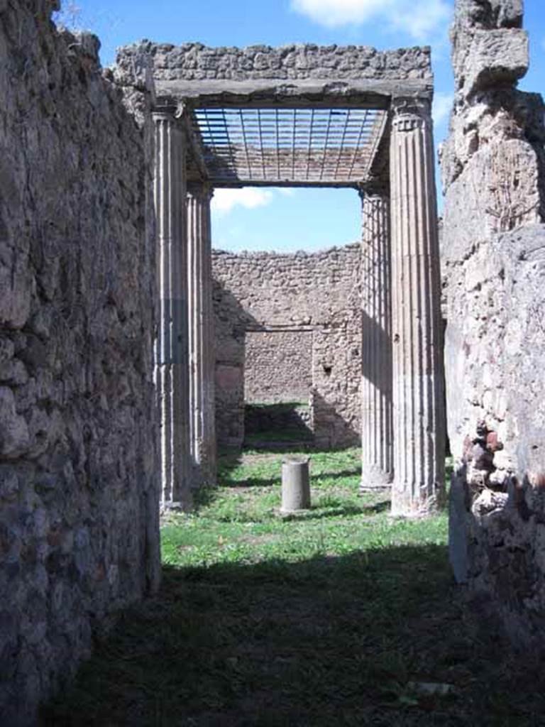 I.2.28 Pompeii. September 2010. Looking north from entrance along fauces towards atrium. Photo courtesy of Drew Baker.