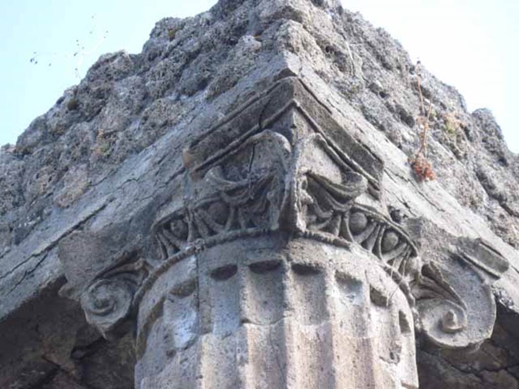 I.2.28 Pompeii. September 2010. Detail of Ionic capital of north-west column. Photo courtesy of Drew Baker.