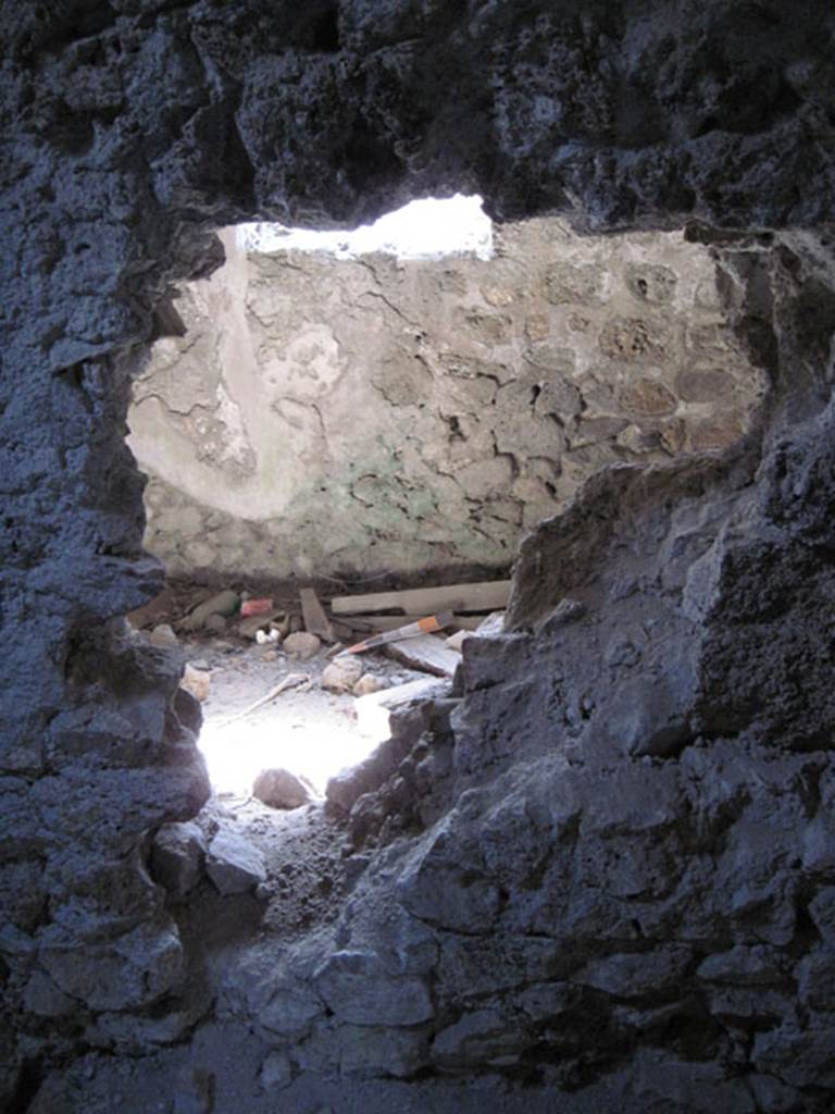 I.3.3 Pompeii. September 2010. South wall of storeroom, looking south into the other storeroom that Fiorelli thought had been originally joined together. Photo courtesy of Drew Baker.