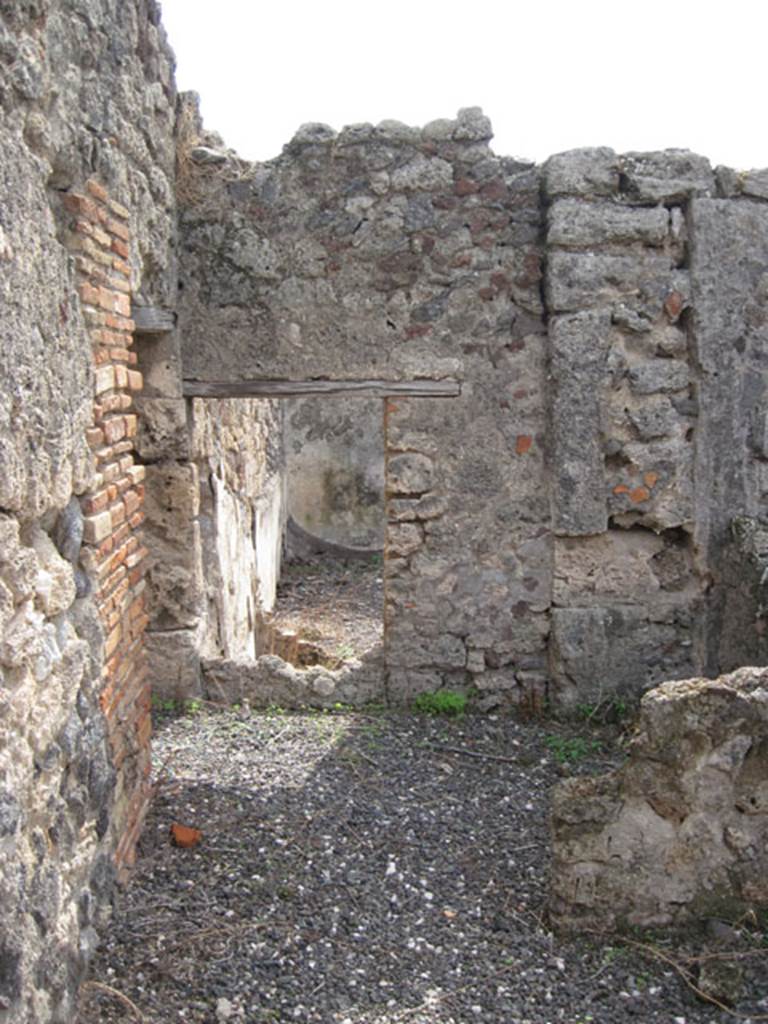 I.3.8b Pompeii. September 2010. Looking south through doorway in south-east corner of tablinum. Photo courtesy of Drew Baker.