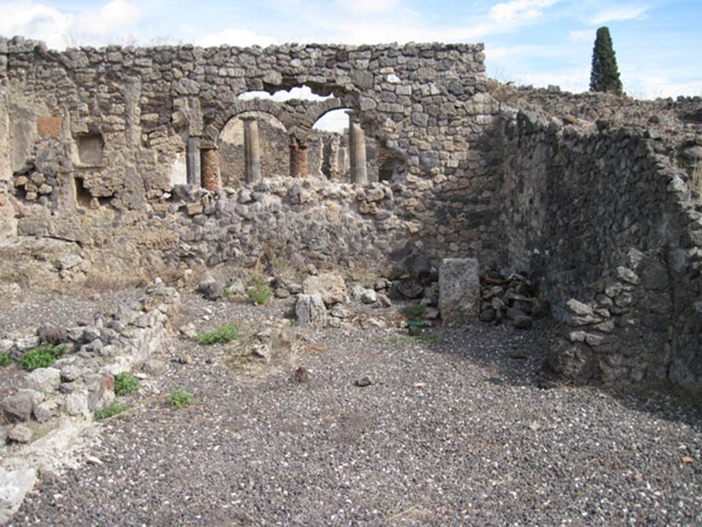 I.3.8a Pompeii. September 2010. Looking east towards south-east corner. Photo courtesy of Drew Baker.