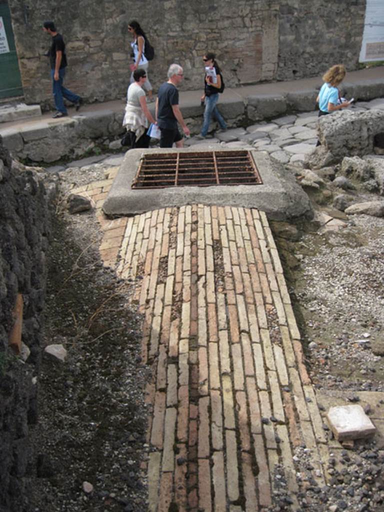 I.3.11 Pompeii. September 2010. Looking west along the Sarno Canal course at south of property. Photo courtesy of Drew Baker.