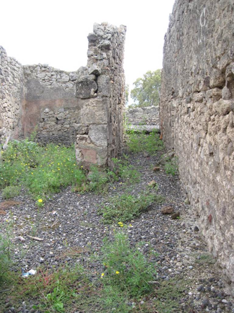 I.3.14 Pompeii. September 2010. Looking south along corridor, leading to narrow area linked to I.3.13. Photo courtesy of Drew Baker.