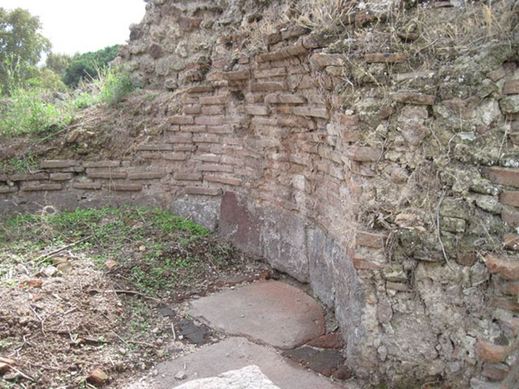 I.3.27 Pompeii. September 2010. Looking towards west wall and south-west side of oven. 
Photo courtesy of Drew Baker.
