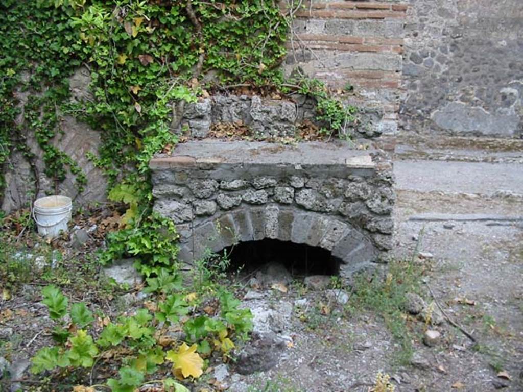 I.3.28 Pompeii. May 2003. Looking towards the east wall and hearth near entrance doorway. Photo courtesy of Nicolas Monteix.