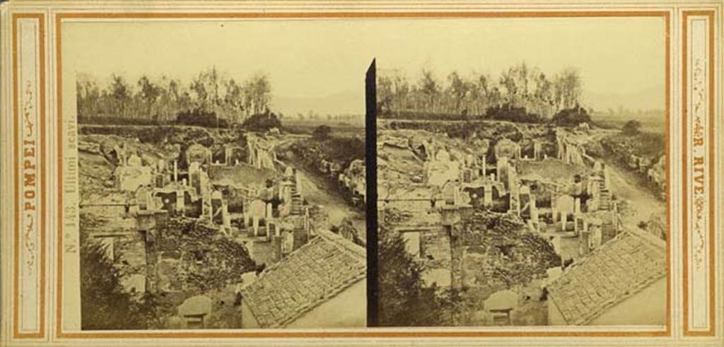 I.4.2 Pompeii. Stereoview by R. Rive, c.1860-1870’s.
Looking across atrium towards peristyle at rear, and steps in south-east corner. 
At the rear of the east wall of the peristyle would be the lower (third) peristyle of 1.4.5/25.
Photo courtesy of Rick Bauer.