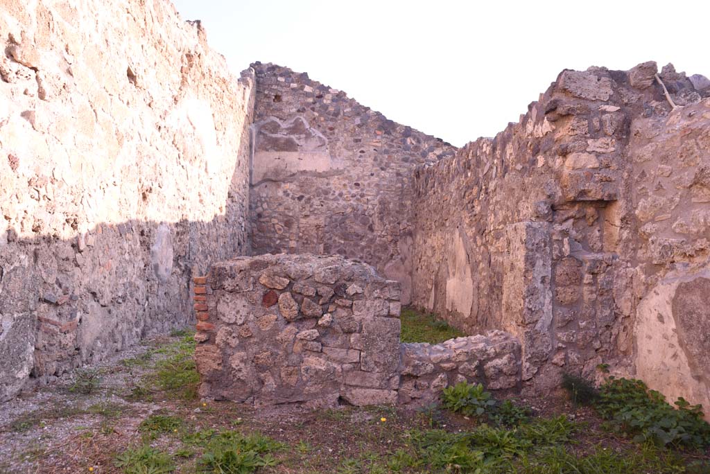 I.4.7 Pompeii. October 2019. Looking east towards triclinium, from “middle” room. 
Foto Tobias Busen, ERC Grant 681269 DÉCOR.