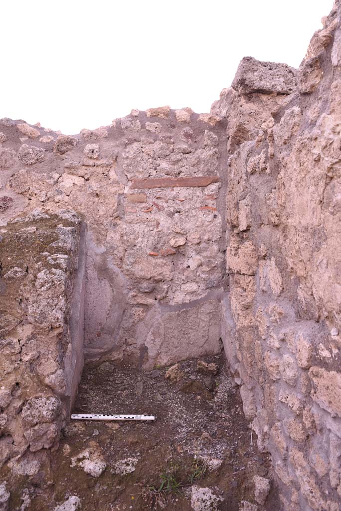 I.4.9 Pompeii. October 2019. Room I (L), alcove at north end of west wall.
Foto Tobias Busen, ERC Grant 681269 DÉCOR.