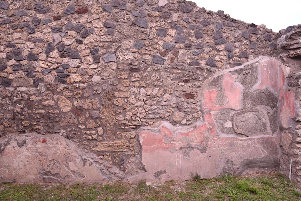 I.4.9 Pompeii. October 2019. Triclinium/oecus m, looking towards east wall at south end.
Foto Tobias Busen, ERC Grant 681269 DÉCOR.