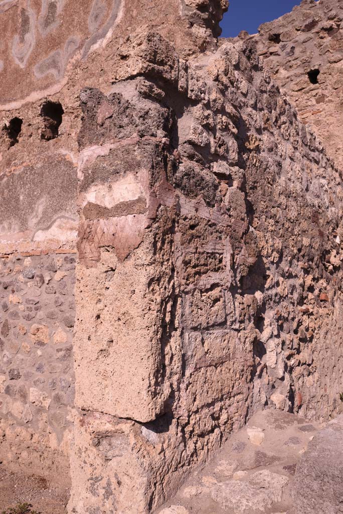 I.4.12 Pompeii. October 2019. 
Area g, separating pilaster into room h, on left, with area of steps to upper floor, on right. 
Foto Tobias Busen, ERC Grant 681269 DÉCOR.