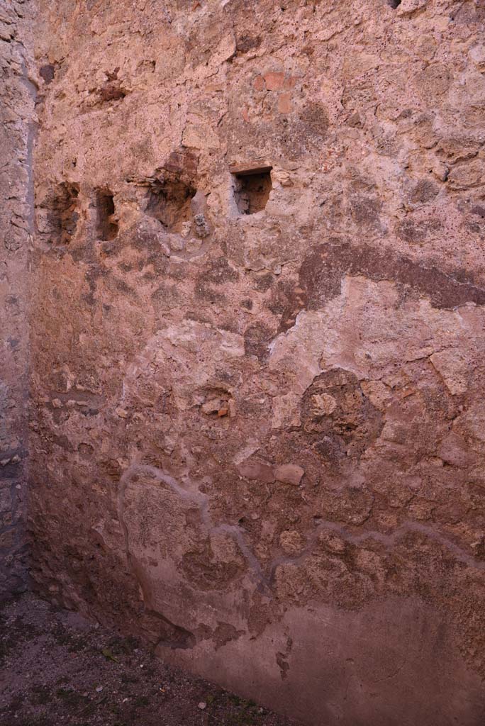 I.4.18 Pompeii. October 2019. East wall of rear room.
Foto Tobias Busen, ERC Grant 681269 DÉCOR.