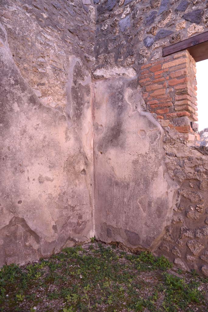 I.4.22 Pompeii. October 2019. Room “i”, south-west corner. 
Foto Tobias Busen, ERC Grant 681269 DÉCOR.