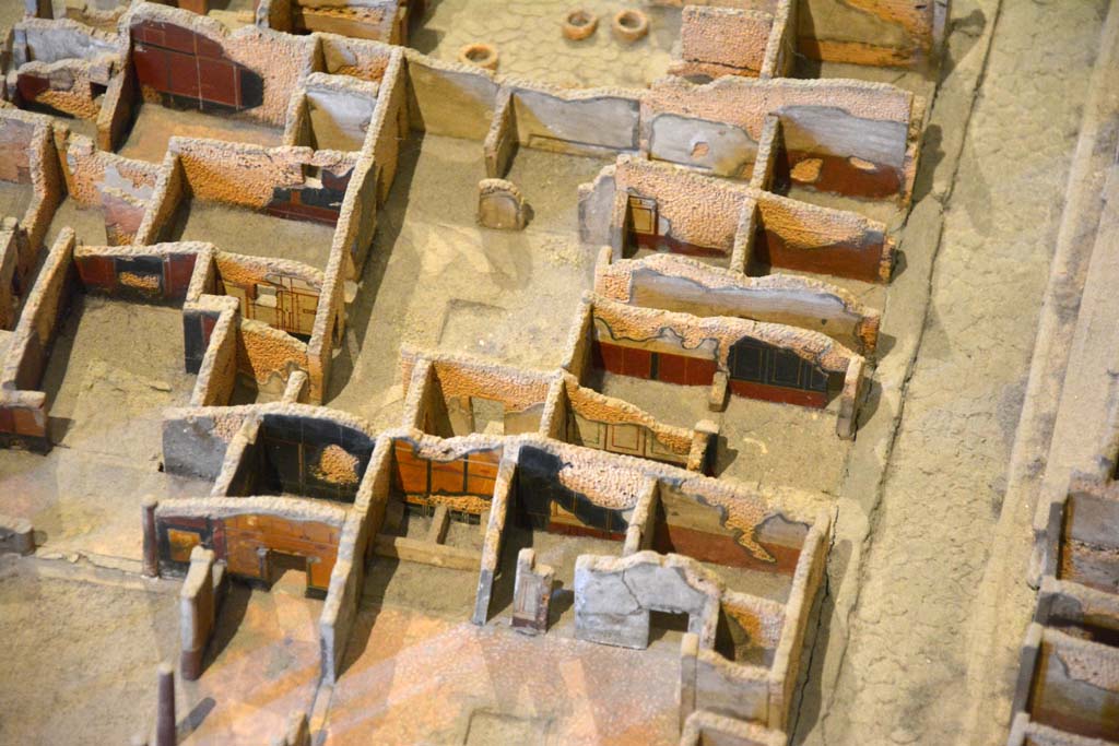 I.4.22 Pompeii. May 2019. 
Looking west towards long entrance corridor from Via dell’Abbondanza, centre right, from above atrium of I.4.25. 
Foto Tobias Busen, ERC Grant 681269 DÉCOR.
