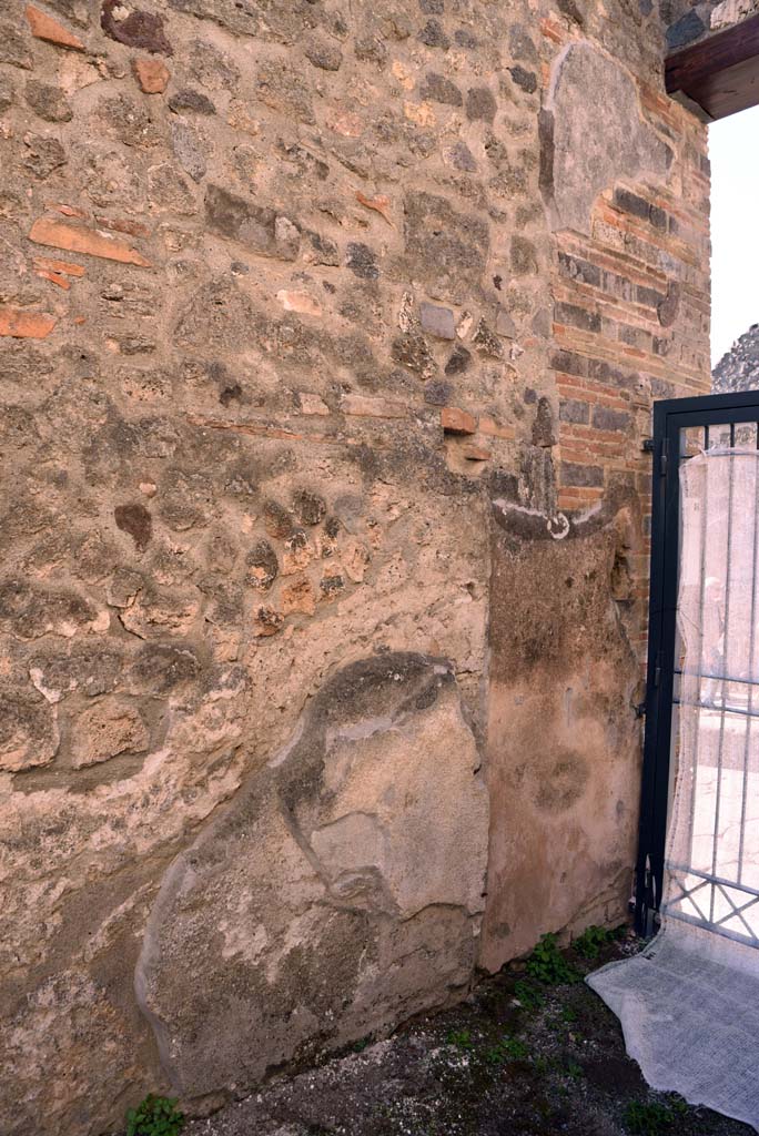 I.4.25/I.4.5 Pompeii. October 2019. Entrance corridor/fauces 3, south wall.
Foto Tobias Busen, ERC Grant 681269 DÉCOR.